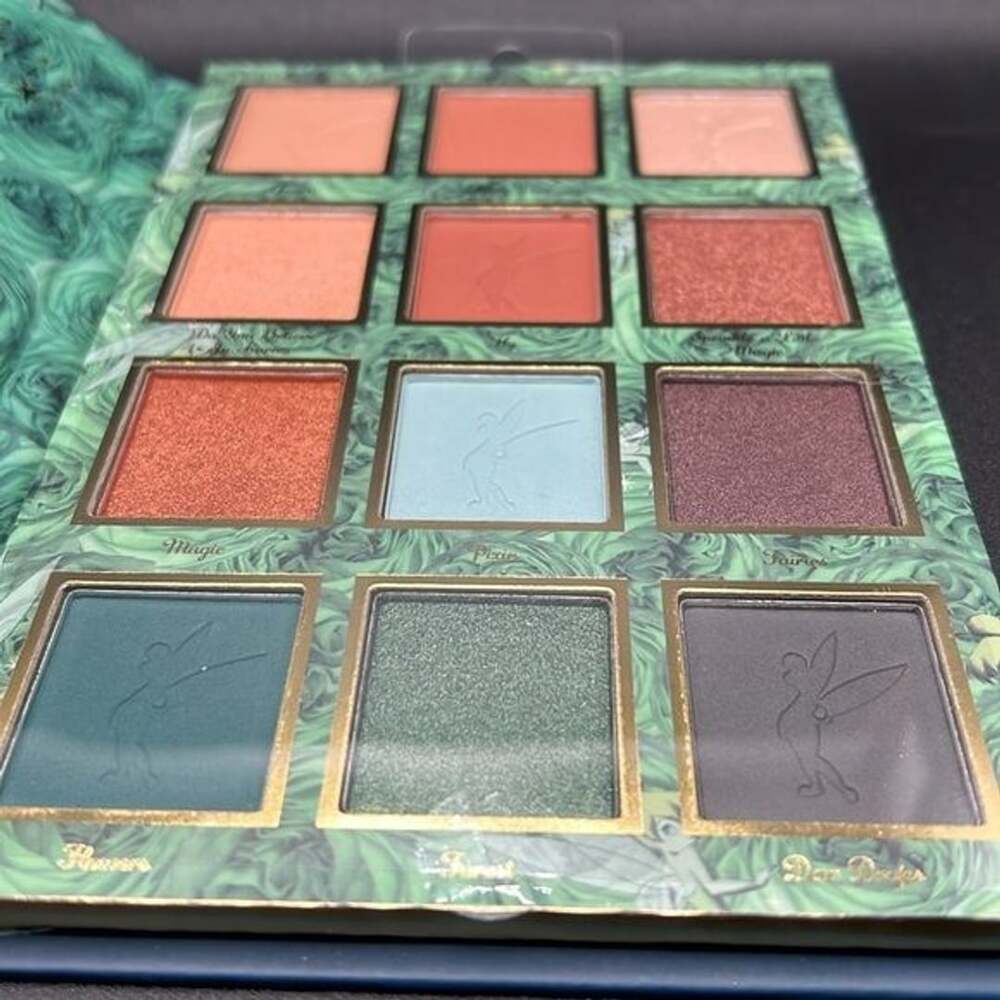 Disney Tinkerbell Eyeshadow Mirror Palette - Picture 2 of 6